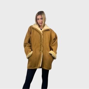 Women's Vintage Tan Shearling Coat